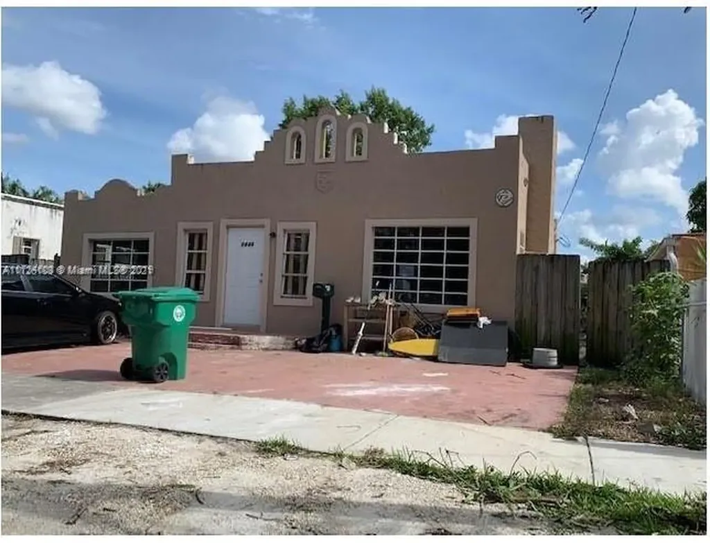 3446 NW 15th Street Miami FL 33125