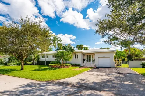 536 Alminar Avenue Coral Gables FL 33146