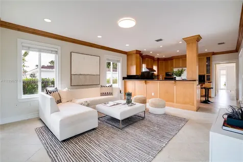 536 Alminar Avenue Coral Gables FL 33146