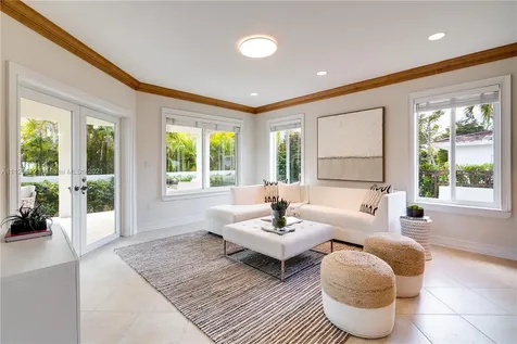536 Alminar Avenue Coral Gables FL 33146