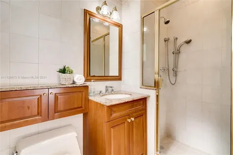 536 Alminar Avenue Coral Gables FL 33146
