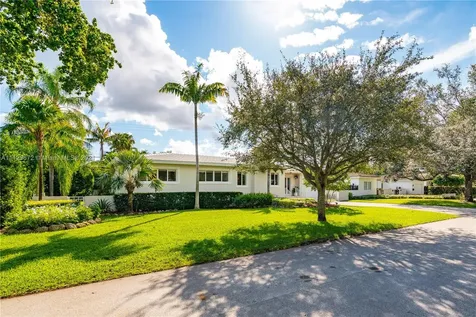 536 Alminar Avenue Coral Gables FL 33146