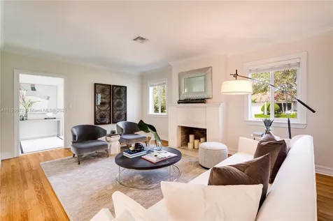 536 Alminar Avenue Coral Gables FL 33146