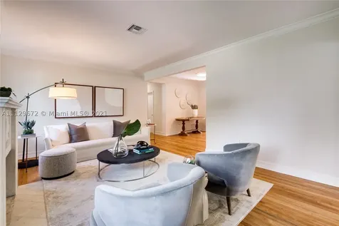 536 Alminar Avenue Coral Gables FL 33146