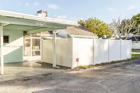9198 SW 5th Street Boca Raton FL 33428