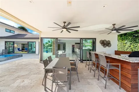 1025 Diplomat Parkway Hollywood FL 33019