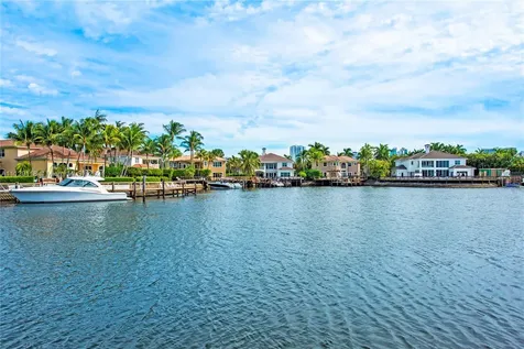 1025 Diplomat Parkway Hollywood FL 33019