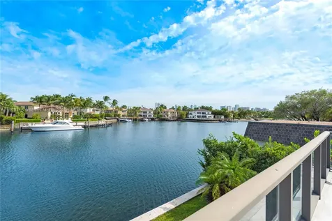 1025 Diplomat Parkway Hollywood FL 33019