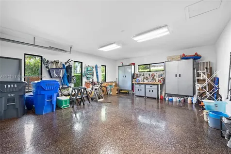 1025 Diplomat Parkway Hollywood FL 33019