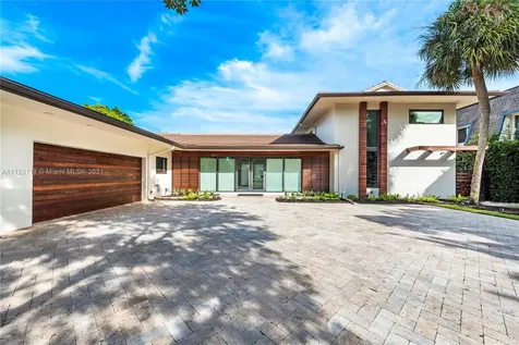 1025 Diplomat Parkway Hollywood FL 33019