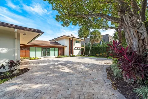 1025 Diplomat Parkway Hollywood FL 33019