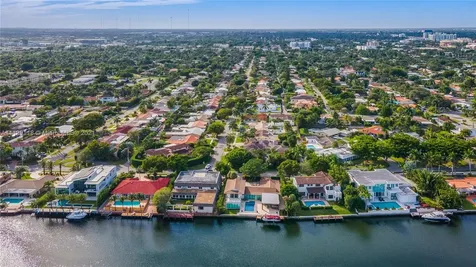 1025 Diplomat Parkway Hollywood FL 33019
