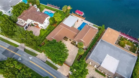 1025 Diplomat Parkway Hollywood FL 33019