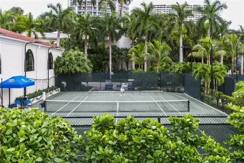 2600 Island Boulevard Aventura FL 33160