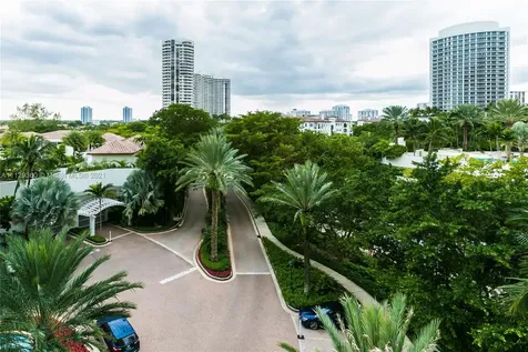 2600 Island Boulevard Aventura FL 33160