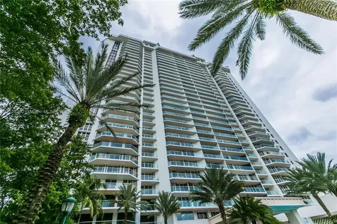 2600 Island Boulevard Aventura FL 33160