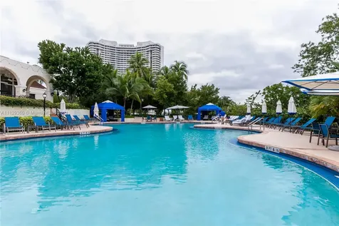 2600 Island Boulevard Aventura FL 33160