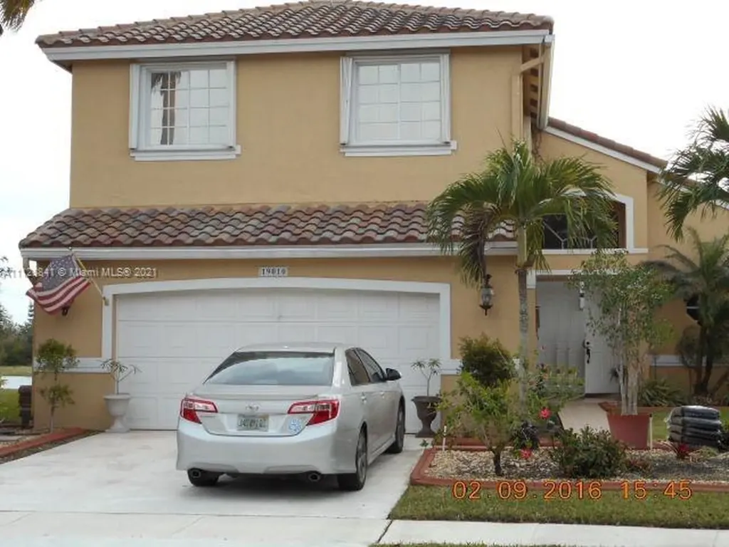 19010 SW 4th Street Pembroke Pines FL 33029