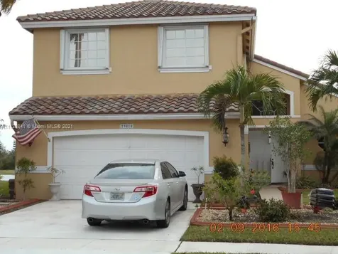 19010 SW 4th Street Pembroke Pines FL 33029