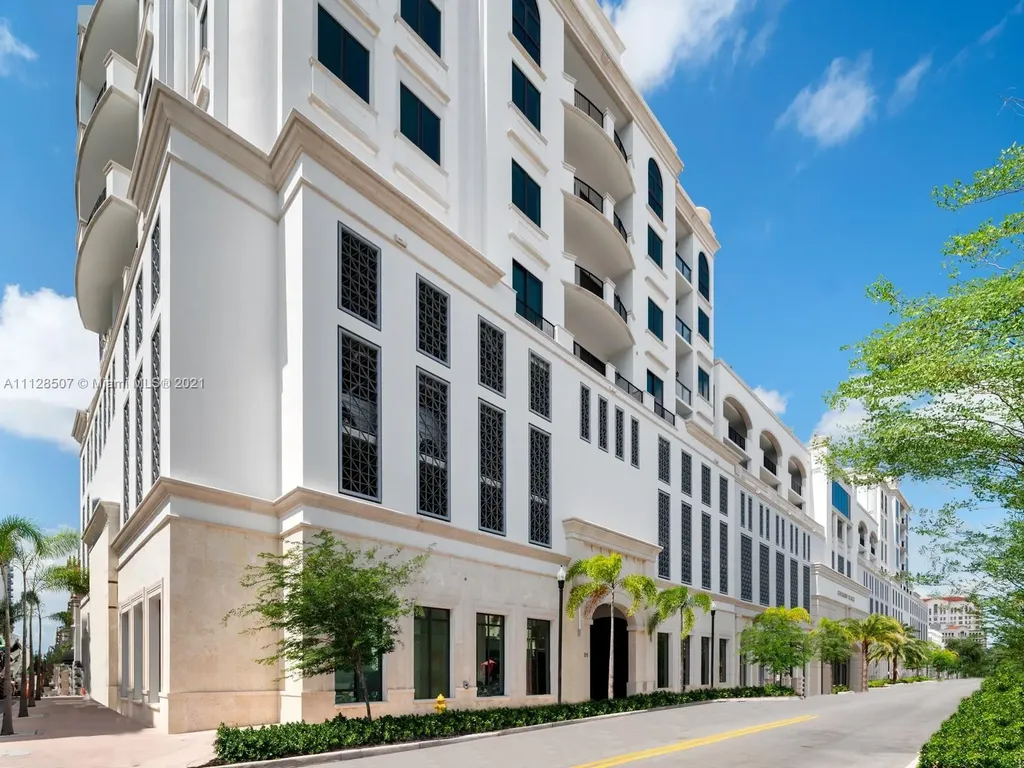 275 Giralda Avenue Coral Gables FL 33134