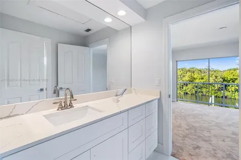 8565 SE Palm Street Hobe Sound FL 33455