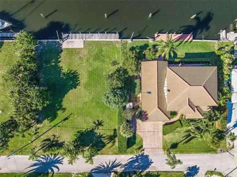 8565 SE Palm Street Hobe Sound FL 33455