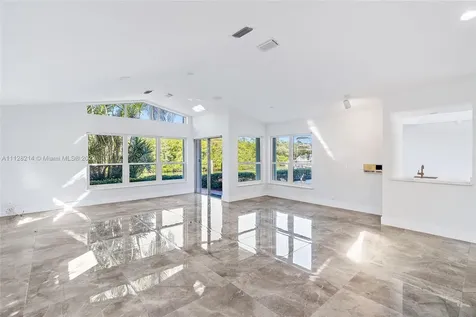 8565 SE Palm Street Hobe Sound FL 33455