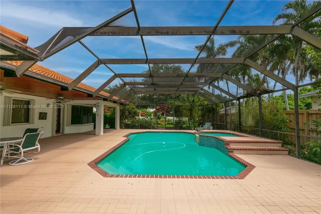 16603 SW 78th Place Palmetto Bay FL 33157
