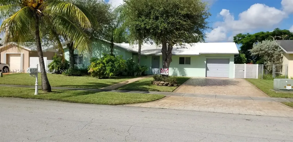 16400 SW 109th Avenue Miami FL 33157