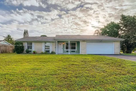 2421 SE Sherlock Street Port St. Lucie FL 34952