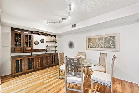 4000 Towerside Terrace Miami Shores FL 33138