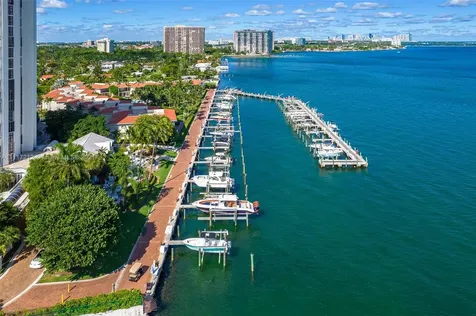 4000 Towerside Terrace Miami Shores FL 33138