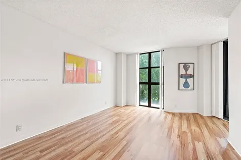 4000 Towerside Terrace Miami Shores FL 33138