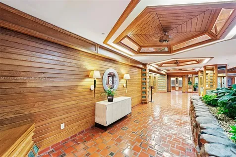 4000 Towerside Terrace Miami Shores FL 33138