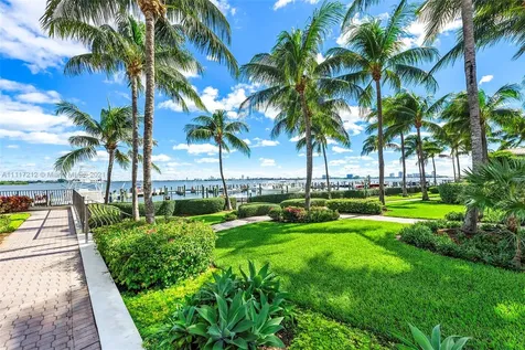 4000 Towerside Terrace Miami Shores FL 33138