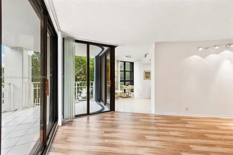 4000 Towerside Terrace Miami Shores FL 33138