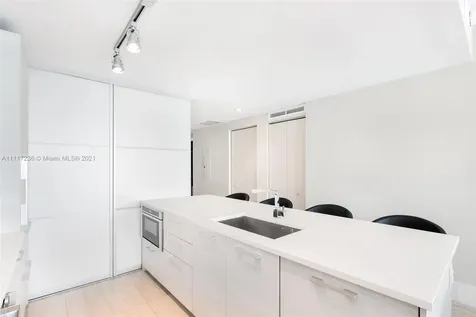 650 NE 32nd Street Miami FL 33137