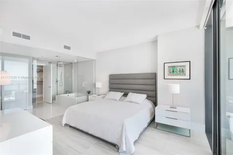 650 NE 32nd Street Miami FL 33137