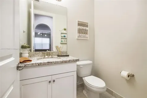 1047 SW 113th Avenue Pembroke Pines FL 33025