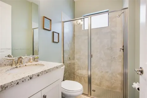 1047 SW 113th Avenue Pembroke Pines FL 33025