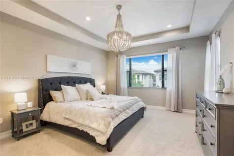 1047 SW 113th Avenue Pembroke Pines FL 33025