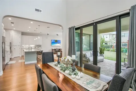 1047 SW 113th Avenue Pembroke Pines FL 33025