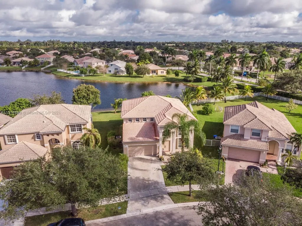 14209 NW 19th Street Pembroke Pines FL 33028