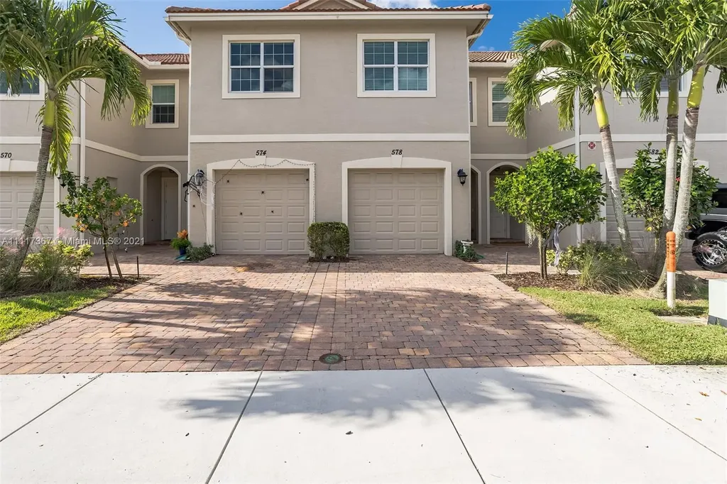 578 SW Glen Crest Way Stuart FL 34997