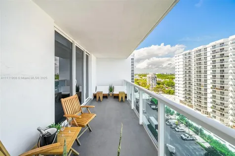 102 24th Street Miami Beach FL 33139