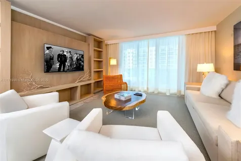 102 24th Street Miami Beach FL 33139
