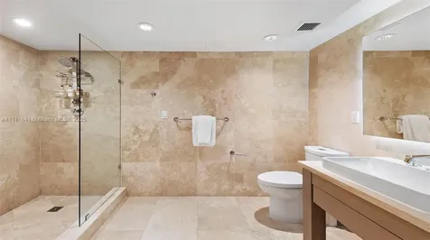 102 24th Street Miami Beach FL 33139