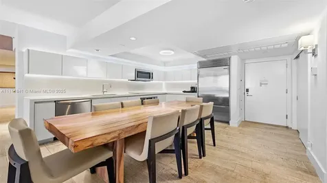 102 24th Street Miami Beach FL 33139