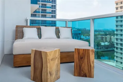 102 24th Street Miami Beach FL 33139