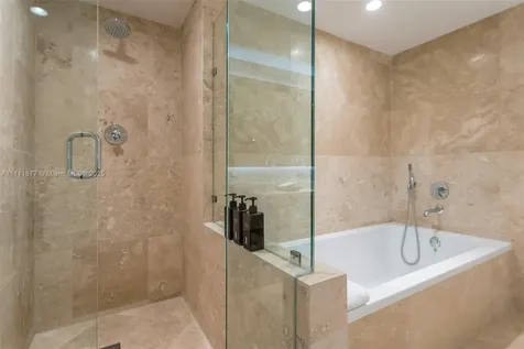 102 24th Street Miami Beach FL 33139